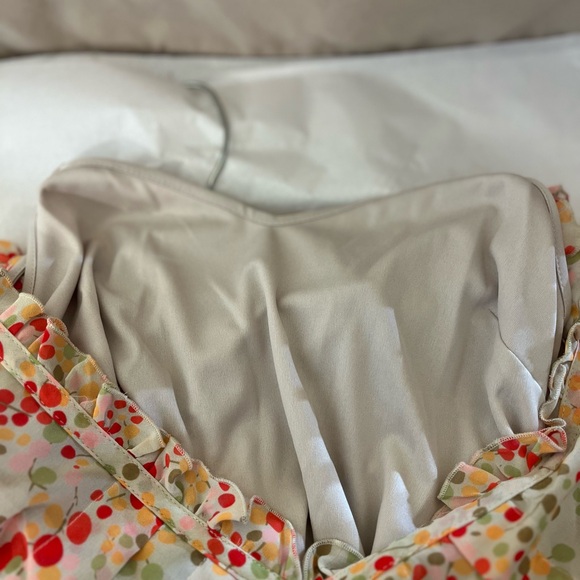 Apostrophe size 4 Sleeveless, Feminine, Polka Dot. LINED. - Picture 9 of 9